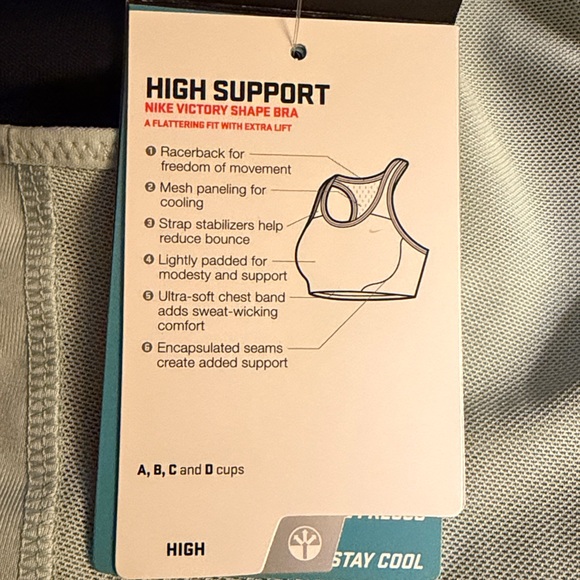 NWT Nike sports bra - Picture 6 of 6